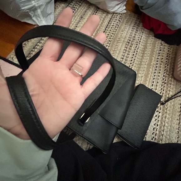 Make OFFER Michael Kors Black and Gray Tote Bag with Wallet/wristlet - Picture 5 of 10